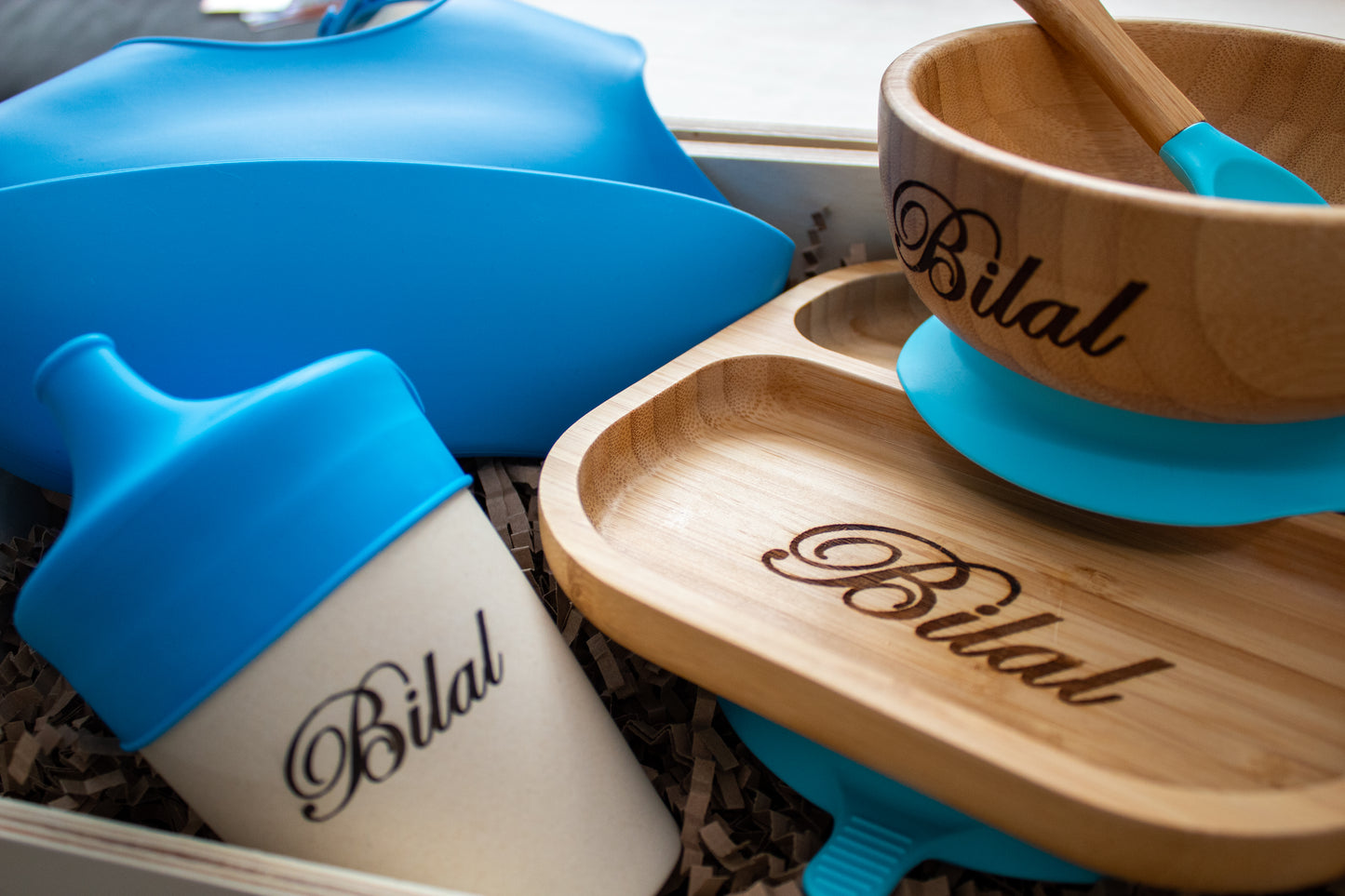 Personalised Wooden Tiny Dining Bamboo Plate, Bowl, Spoon And Babba Box Silicon Blue Bib and Cup - Blue | Babba box.